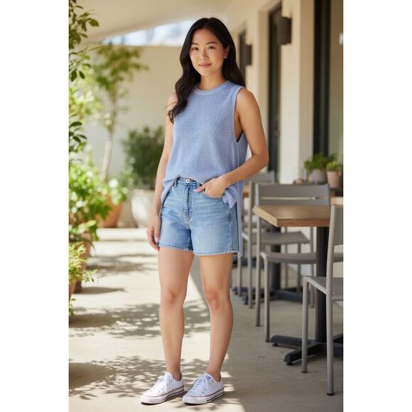 LOFT Women's Periwinkle Sleeveless Knit Tunic Side Slit Sweater Size Medium - Picture 1 of 5